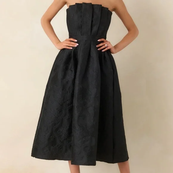 THE GENEVIEVE BLACK JACQUARD DRESS - Picture 2 of 6